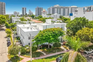 2463 Pine Tree Dr, Miami Beach, FL 33140 - Photo 25