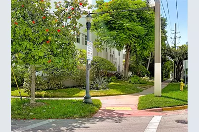 2463 Pine Tree Dr #3, Miami Beach, FL 33140 - Photo 21