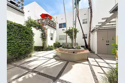 2463 Pine Tree Dr #3, Miami Beach, FL 33140 - Photo 19