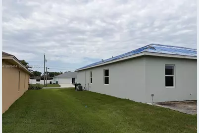 1649 SW Merchant Ln, Port Saint Lucie, FL 34953 - Photo 9