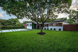 10658 NE 11th Ave, Miami Shores, FL 33138 - Photo 31