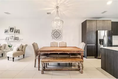 519 SW 91st Pl, Miami, FL 33174 - Photo 11