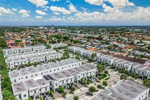 519 SW 91st Pl, Miami, FL 33174 - Photo 43