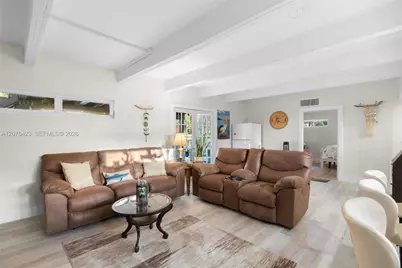 516 NE 6th Ave, Deerfield Beach, FL 33441 - Photo 23