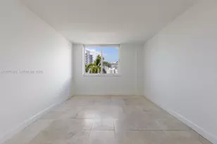 1621 Bay Rd, Miami Beach, FL 33139 - Photo 15