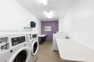 1621 Bay Rd, Miami Beach, FL 33139 - Photo 23