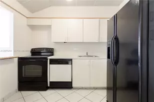 20505 E Country Club Dr, Aventura, FL 33180 - Photo 11