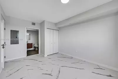 840 NE 130th St #508, North Miami, FL 33161 - Photo 15