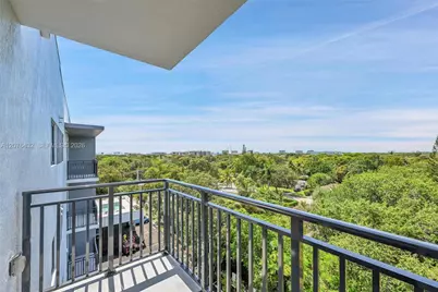 840 NE 130th St #508, North Miami, FL 33161 - Photo 1