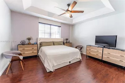 14965 SW 23rd Ln, Miami, FL 33185 - Photo 17