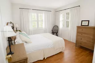 1341 Meridian Ave, Miami Beach, FL 33139 - Photo 3
