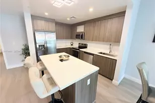 1938 Jackson St, Hollywood, FL 33020 - Photo 3