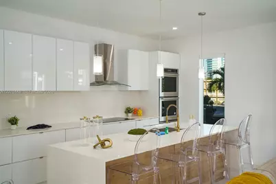 1000 N Riverside Dr, Pompano Beach, FL 33062 - Photo 15