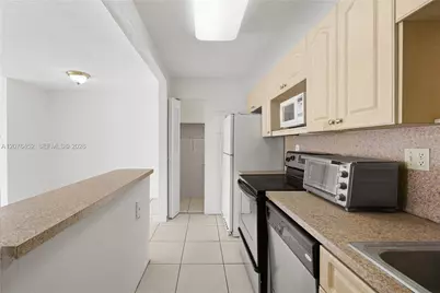 4154 NW 79th Ave #2A, Doral, FL 33166 - Photo 9