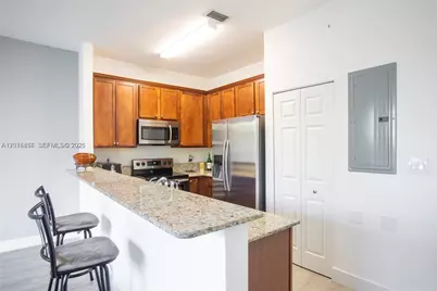 8925 SW 18th St #404, Miramar, FL 33025 - Photo 5