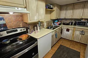5870 NW 21st St, Lauderhill, FL 33313 - Photo 11