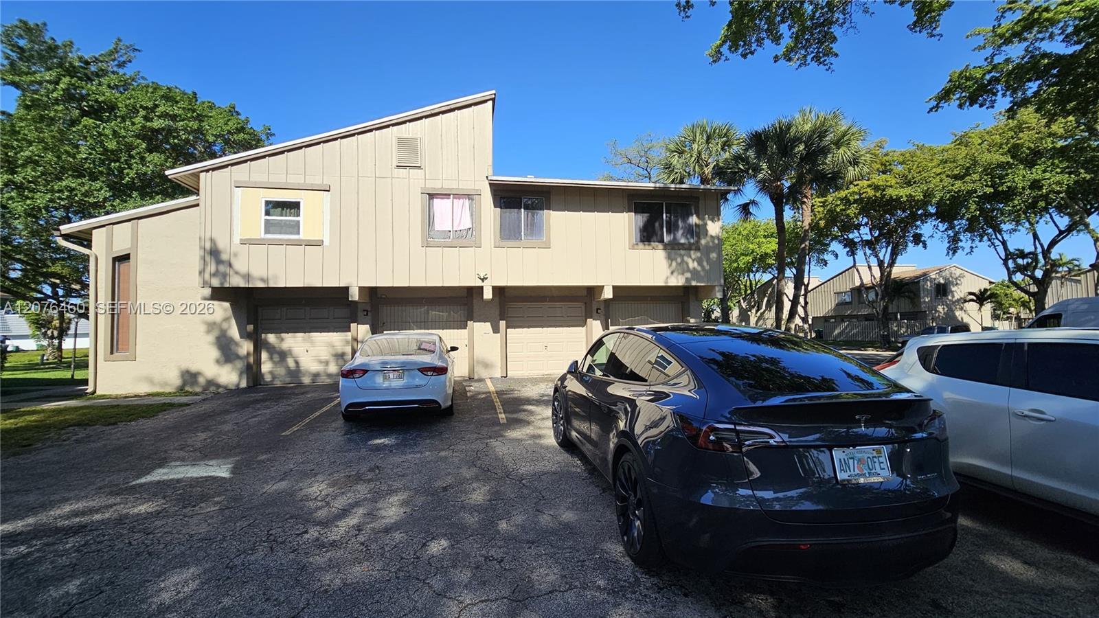 5870 NW 21st St #45-E - 5870 NW 21st St #45-E, Lauderhill, FL 33313 Luxury Property | Jose Angel Pina
