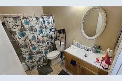 5870 NW 21st St #45-E, Lauderhill, FL 33313 - Photo 13