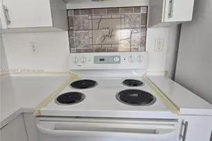 21500 SW 87th Ct, Cutler Bay, FL 33189 - Photo 5
