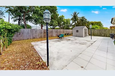 2851 NE 42nd Ave, Homestead, FL 33033 - Photo 45