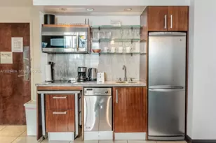 1060 Ocean Dr, Miami Beach, FL 33139 - Photo 7
