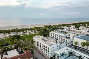 1060 Ocean Dr, Miami Beach, FL 33139 - Photo 11