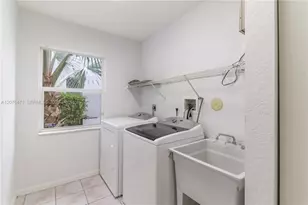 10256 NW 53rd Ct, Coral Springs, FL 33076 - Photo 19
