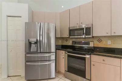 10256 NW 53rd Ct, Coral Springs, FL 33076 - Photo 25