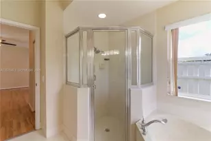 10256 NW 53rd Ct, Coral Springs, FL 33076 - Photo 17