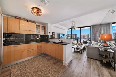 6799 Collins Ave #701, Miami Beach, FL 33141 - Photo 5