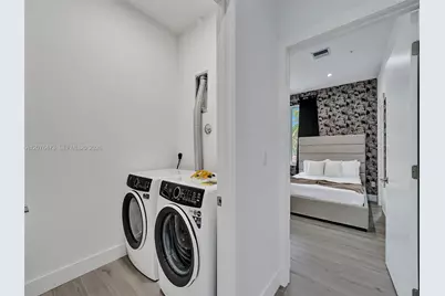 1226 NE 15th Ave, Fort Lauderdale, FL 33304 - Photo 59