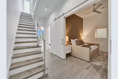 1226 NE 15th Ave, Fort Lauderdale, FL 33304 - Photo 13