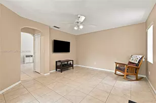 15822 SW 16th Ct, Pembroke Pines, FL 33027 - Photo 19