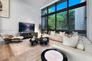 528 Lakeview Ct, Miami Beach, FL 33140 - Photo 17