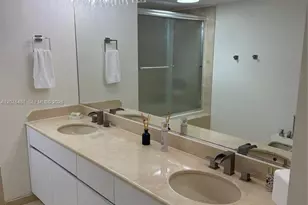 5757 Collins Ave, Miami Beach, FL 33140 - Photo 11