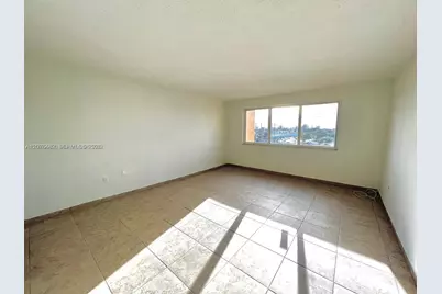 7010 NW 186th St #5-506, Hialeah, FL 33015 - Photo 11