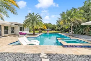 400 NE 2nd St, Pompano Beach, FL 33060 - Photo 31