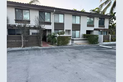 16498 NE 26th Ave #12, North Miami Beach, FL 33160 - Photo 13