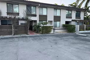 16498 NE 26th Ave, North Miami Beach, FL 33160 - Photo 13