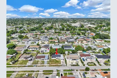17930 NW 42nd Pl, Miami Gardens, FL 33055 - Photo 11