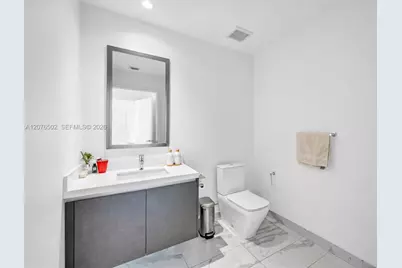 851 NE 1st Ave #2408, Miami, FL 33132 - Photo 21