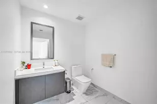 851 NE 1st Ave, Miami, FL 33132 - Photo 21