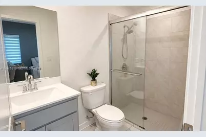 847 SE 18th St, Homestead, FL 33034 - Photo 7