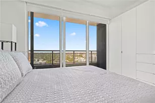 60 SW 13th St, Miami, FL 33130 - Photo 11