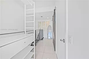 60 SW 13th St, Miami, FL 33130 - Photo 9