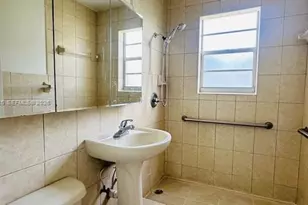 6371 SW 39th St, Miami, FL 33155 - Photo 11