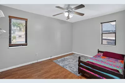 15660 SW 152nd Pl, Miami, FL 33187 - Photo 33