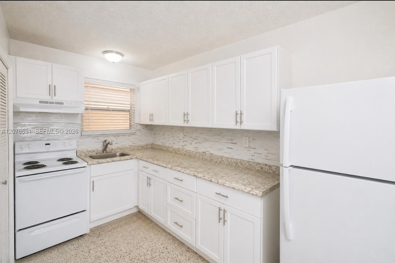 3501 W 11th Ave #213 - 3501 W 11th Ave #213, Hialeah, FL 33012 Luxury Property | Jose Angel Pina