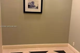 111 E Flagler St, Miami, FL 33131 - Photo 13