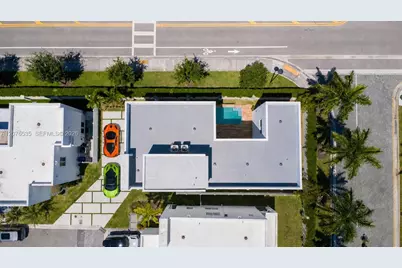 10381 NW 67th Ter, Doral, FL 33178 - Photo 5
